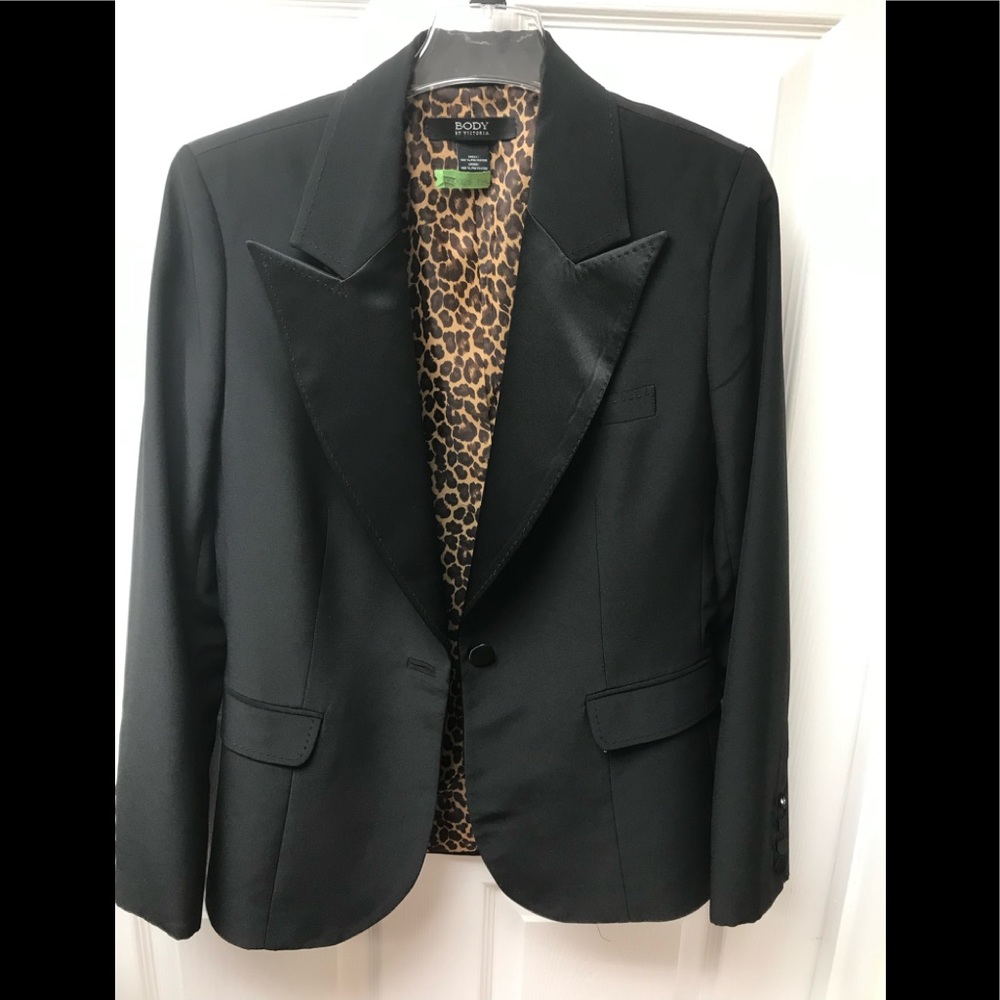 Women’s suit jacket